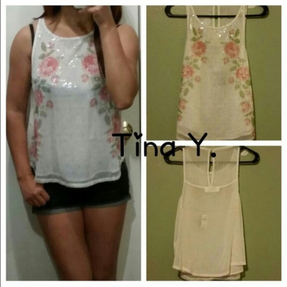 New Abercrombie and Fitch • Sequin Floral Top - Picture 1 of 3